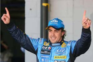 Fernando Alonso, indicando que sigue siendo el número 1
